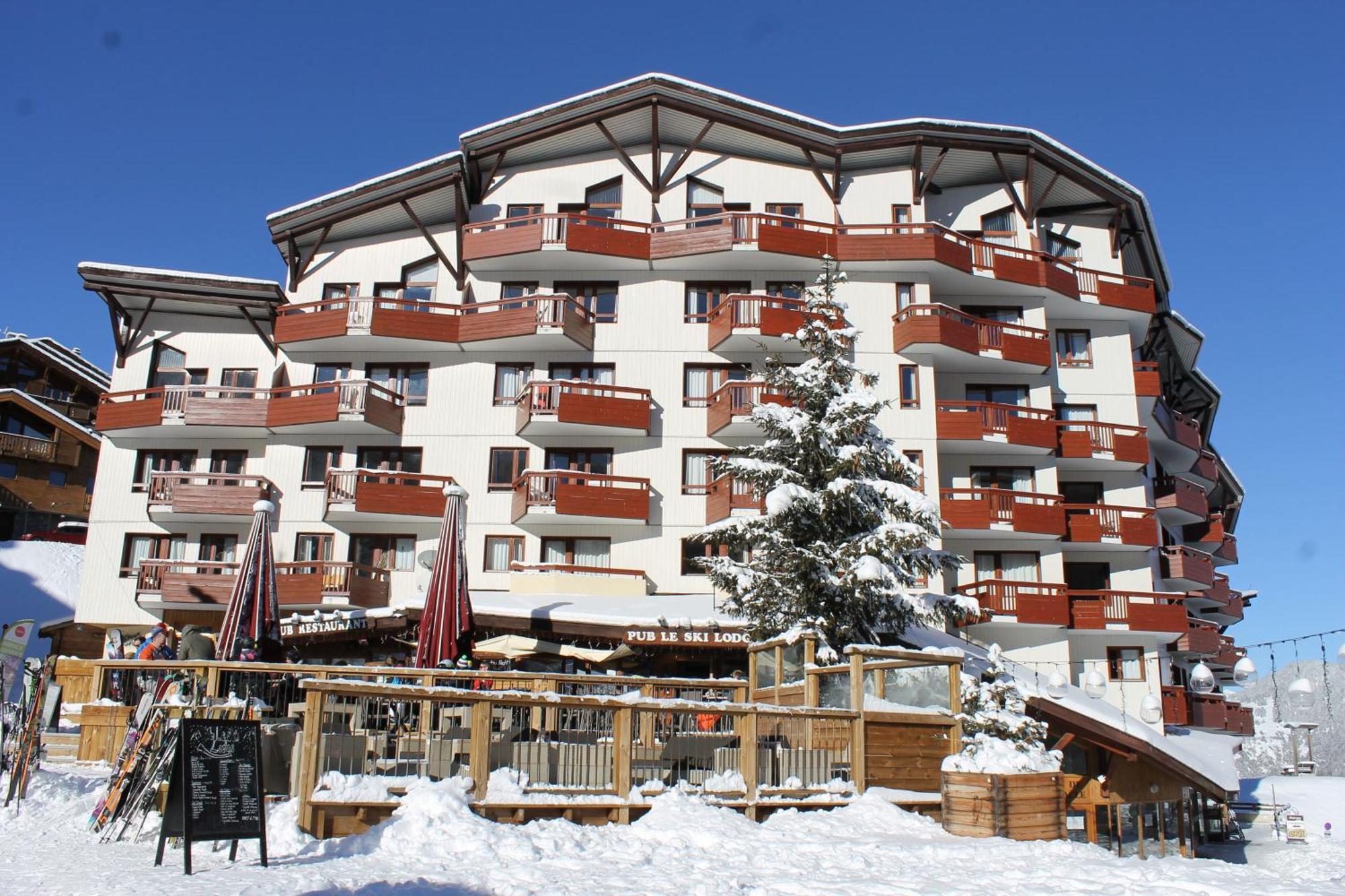 Residence Britania Cles Blanches La Tania Buitenkant foto
